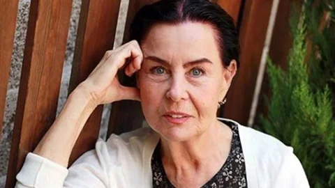 Usta Oyuncu Fatma Girik Öldü İddiası