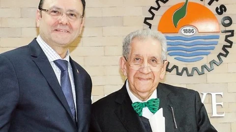 Mersin Edebiyat Ödülü Hızlan'a Verildi