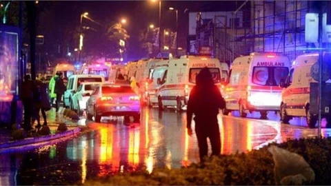 Reina Tekrar Açılacak