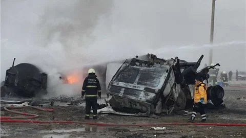 Yakıt Tankeri Patladı: 2 Ölü