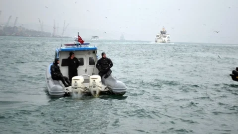 Anne Kırk Günlük Bebeğini Önce Kurusıkıyla Vurdu Ölmeyince Denize Attı