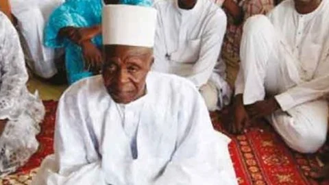 130 Karısı 230 Çocuğu Olan Adam Yaşamını Yitirdi