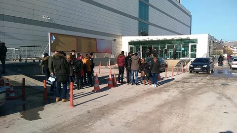 AVM'LERDE PLAKA TANIMA DÖNEMİ BAŞLADI: İLK ŞÜPHELİ YAKALANDI