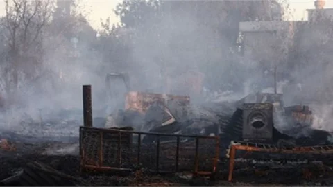 Tarım İşçilerinin Kaldığı Çadırlar Yandı