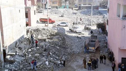 MERSİN’DE 40 YILDIR AÇILMAYAN YOL AÇILIYOR