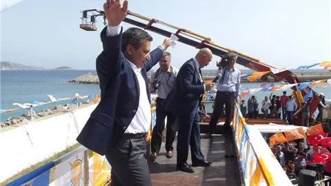 AK PARTİ AYDINCIK’TA “BİR GARİP İSTİFA”