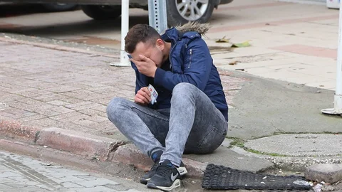 YGS'ye geç kalanlar ağlayarak döndü