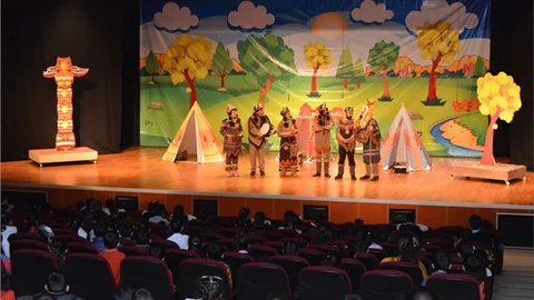 Mersin'de Öğrencilerin Tiyatro Sevinci