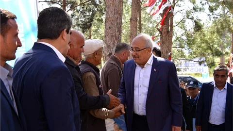 “12 Bin Aydıncıklıyı Hiçbir Karşılık Beklemeden Seviyoruz”