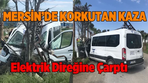 Tarsus'ta Bir Araç Elektrik Direğine Çarptı