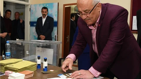 Başkan Kocamaz: Sandıklardan En İyi Sonucun Çıkacağını Temenni Ediyorum