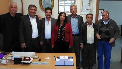 Tarsus'ta Alevi Kültür Derneği Seçimi Yapıldı