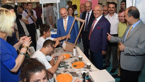 Mersin Kapılarını Bilim Şenliklerine Açtı