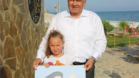 Miniklerin Resim Kursu Meyvelerini Verdi