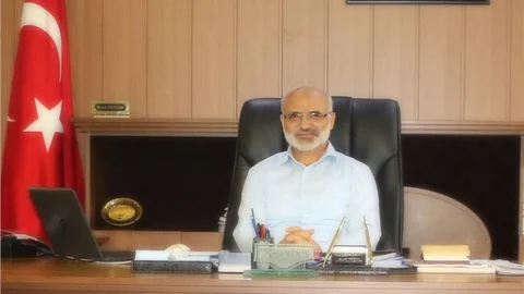 Tarsus İlçe Müftüsü Hayri Erenay'ın Kadir Gecesi Mesajı