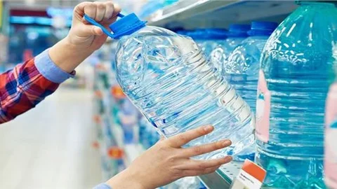 Plastik şişede su değil, kanser satın alıyoruz!