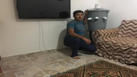 Sıcaktan Bunalınca Kendi Klimasını Kendi Yaptı