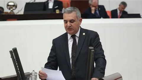 Baki Şimşek “Mersin Artık Vaat Değil, İcraat İstiyor”