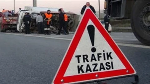 Mersin Tarsus’ta Feci Trafik Kazası : 2 Ölü