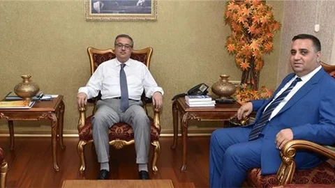 Tarsus Belediye Başkanı Can, Mersin Valisi Su’yu Ziyaret