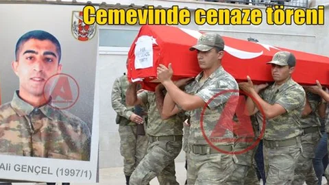Ameliyat Sonrası Ölen Asker İ̇̇çin Tarsus Cemevinde Cenaze Töreni