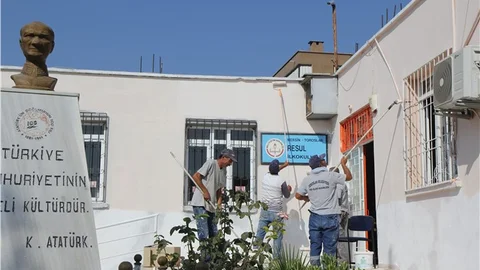 Başkan Tuna'dan Eği̇ti̇me Destek