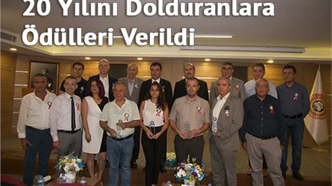Sigortacılık Mesleğinde 20 Yılını Dolduranlara Ödülleri Verildi