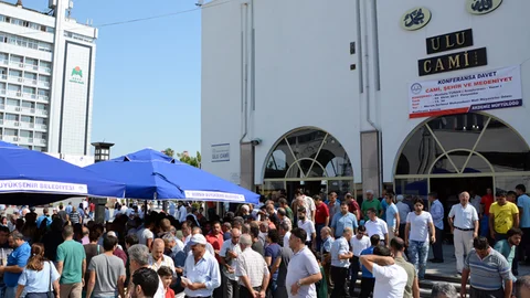 Mersin'de Muharrem Ayında 13 Bin Adet Aşure Dağıtımı Yapıldı