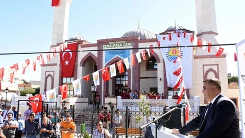 Selçuklu Mimarisi Özelliğini Taşıyan Kemalpaşa Cami ve Medeni Ayhan Taziye Evi Törenle Açıldı