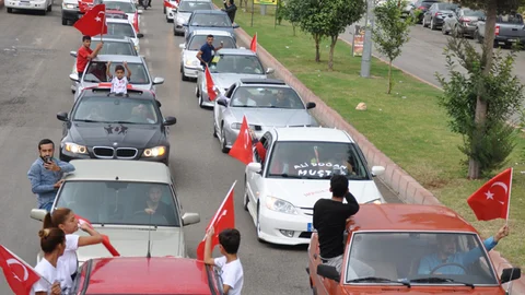 Toroslar’dan, 'Cumhuriyet Konvoyu’