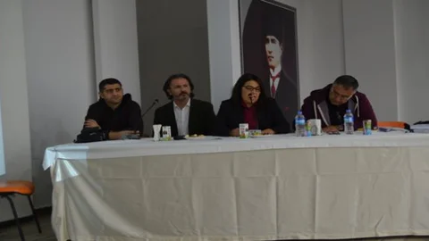 Silifke'de Bilgilendirme Toplantısı, Göksu Irmağı HES Toplantısı Yapıldı