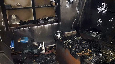 Tarsus'ta İşyeri Yanan Alican Yalçın İsimli Genç Yardım Bekliyor