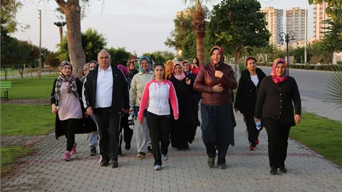 Belediye Spor Merkezinde Formda ve Zihinde Kalıyorlar