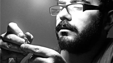 Kurşun Kalemleri Sanat Eserine Çeviren Sanatçı: Recep Alçamlı