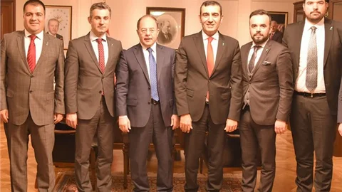 PAGEV, Başbakan Yardımcısı Recep Akdağ’dan Destek İstedi