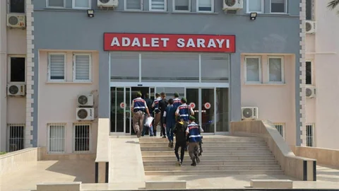 Mersin Silifke ve Erdemli'de Kablo Hırsızları Suç Üstü Yakalandı