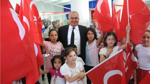 Erdemli Belediye Başkanı Mükerrem Tollu’nun Yeni Yıl Mesajı