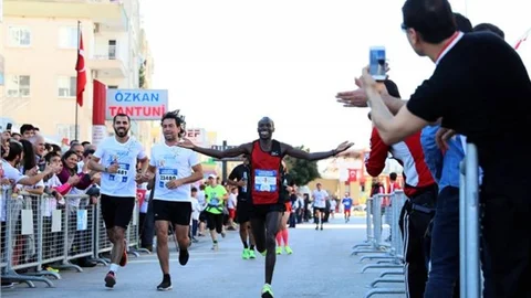 Uluslararası Mersin Maratonu’ndan Büyük Başarı