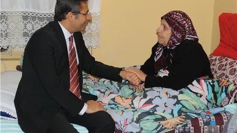 Akdeniz Belediye Başkanı Muhittin Pamuk’tan Anlamlı Ziyaretler