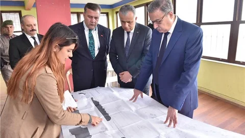 Vali Su, Silifke İlçesinde İncelemelerde Bulundu