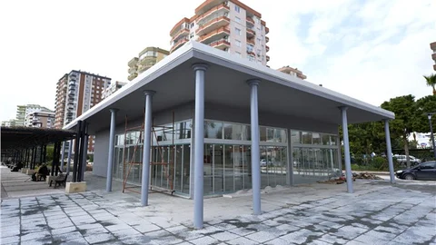 Mersin'deki Emekliler İçin Sahilde, "İkinci Bahar Emekli Evi" Açılıyor