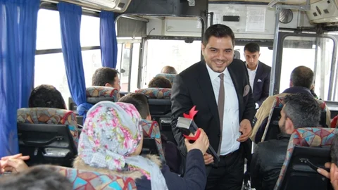 Mersin Organize Sanayi Kullanıcılar Derneği Kadınların Gününe Renk Kattı