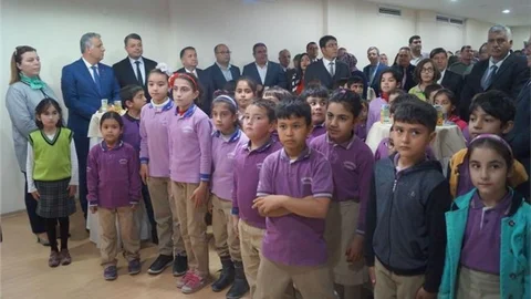 Silifke İlçe Halk Kütüphanesi Saat 23:00’a Kadar Açık