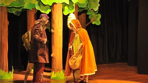 Çocuklar Tiyatroyu Erdemli Belediyesi ile Sevdi