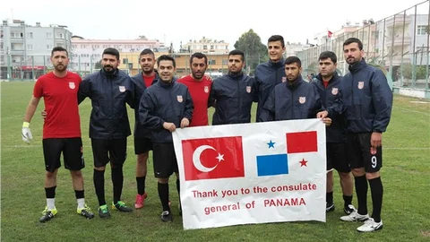 Alifendioğluspor Ekibinden Panama Konsolosuna Teşekkür