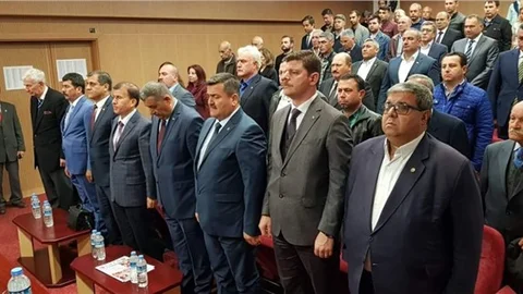 Tarsuslular Derneği Başkanını Seçti