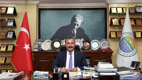 Başkan Tuna, Berat Kandili'ni Kutladı