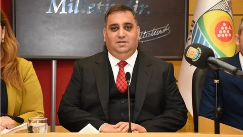 Tarsus'ta Belediye Meclisi Toplanıyor