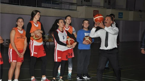 Kadın Basketbol Takımı, Türkiye Şampiyonasında