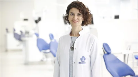 Ağız Bakımınızı Doğru Ve Düzenli Yapmazsanız İmplantlarınızı Kaybedebilirsiniz!